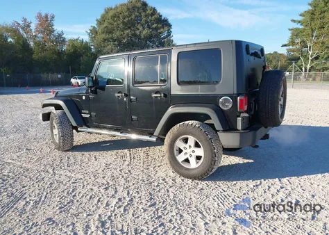 2010 Jeep Wrangler Unlimited Sport z USA, uszkodzony, nr VIN 1J4BA3H19AL204178